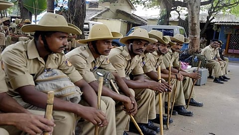 ಪೊಲೀಸರು