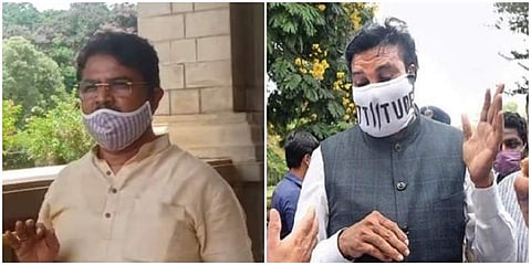 ಆರ್ ಅಶೋಕ್ - ಶ್ರೀರಾಮುಲು