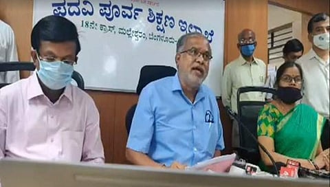 ದ್ವಿತೀಯ ಪಿಯುಸಿ ಫಲಿತಾಂಶ ಪ್ರಕಟಿಸಿದ ಶಿಕ್ಷಣ ಸಚಿವ ಸುರೇಶ್ ಕುಮಾರ್
