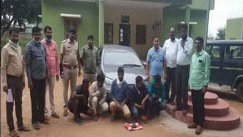 ನಕ್ಷತ್ರ ಆಮೆ ಮಾರಾಟಕ್ಕೆ ಯತ್ನಿಸಿದ ತಂಡ