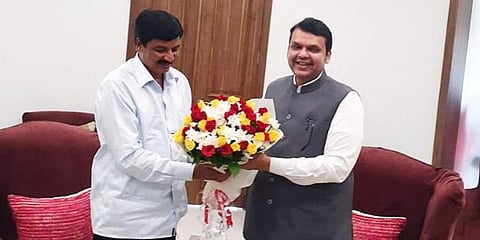 ರಮೇಶ್ ಜಾರಕಿಹೊಳಿ - ದೇವೇಂದ್ರ ಫಡ್ನವಿಸ್