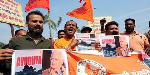 ಸಲ್ಮಾನ್ ಖುರ್ಷಿದ್, ಅವರ ಪುಸ್ತಕದ ವಿರುದ್ಧದ ಪ್ರತಿಭಟನೆ