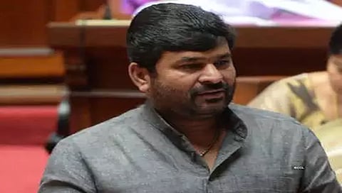 ವಿನಯ್ ಕುಲಕರ್ಣಿ