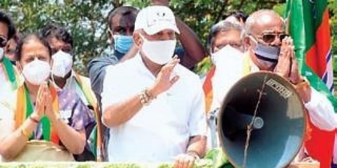 ಪ್ರಚಾರದಲ್ಲಿ ತೊಡಗಿರುವ ಸಿಎಂ ಯಡಿಯೂರಪ್ಪ