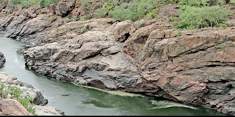 ಮೇಕೆದಾಟು ಸಾಂದರ್ಭಿಕ ಚಿತ್ರ