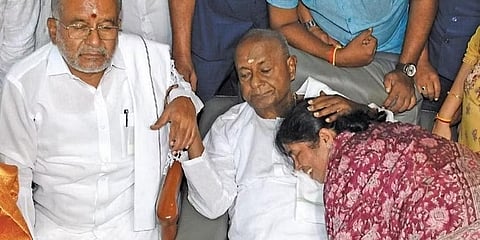 ಮೈಸೂರಿನಲ್ಲಿ ದೇವೇಗೌಡ