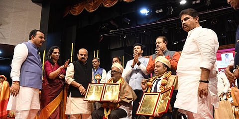 ರಾಜ್ಯೋತ್ಸವ ಪ್ರಶಸ್ತಿ ನೀಡಲು ವಯೋಮಿತಿ ನಿರ್ಬಂಧ ಸಡಿಲಿಕೆ
