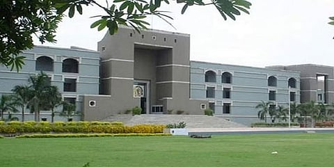 ಗುಜರಾತ್ ಹೈಕೋರ್ಟ್.