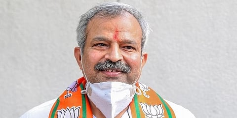 ಆದೇಶ್ ಗುಪ್ತಾ