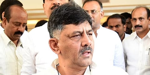 ಡಿ ಕೆ ಶಿವಕುಮಾರ್