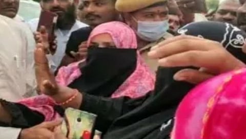 ಸಂಗ್ರಹ ಚಿತ್ರ