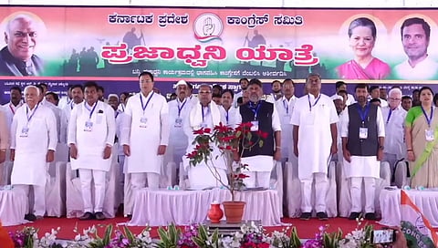 ಪ್ರಜಾಧ್ವನಿ ಜಂಟಿ ರಥಯಾತ್ರೆಗೆ ಚಾಲನೆ ನೀಡಿದ ಕಾಂಗ್ರೆಸ್.