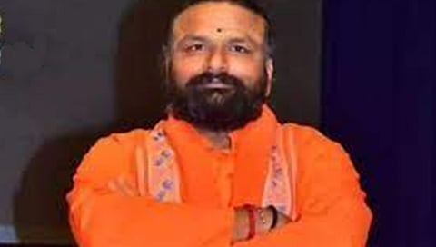 ಅಭಿನವ ಹಾಲಶ್ರೀ ಸ್ವಾಮೀಜಿ