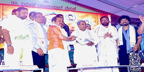 ಸಿಎಂ ಸಿದ್ದರಾಮಯ್ಯ ಮತ್ತಿತರರು