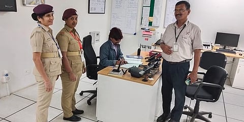 ಹೋಂಗಾರ್ಡ್ಸ್ಗಳಾದ ಶಿಲ್ಪಾ ಜಿಆರ್ ಮತ್ತು ಈಶ್ವರಮ್ಮ