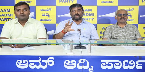 ಸುದ್ದಿಗೋಷ್ಠಿಯಲ್ಲಿ ಮಾತನಾಡಿದ ಎಎಪಿ ರಾಜ್ಯ ಮಾಧ್ಯಮ ಸಂಚಾಲಕ ಜಗದೀಶ್ ವಿ. ಸದಂ