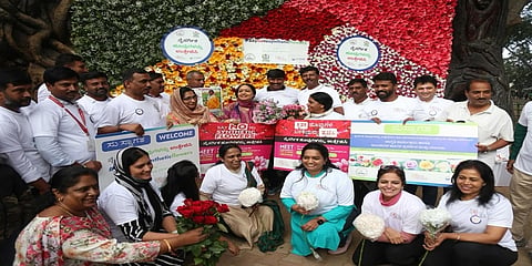 ಕಾರ್ಯಕ್ರಮದಲ್ಲಿ ಶಾಲಿನಿ ರಜನೀಶ್ ಮತ್ತಿತರರು