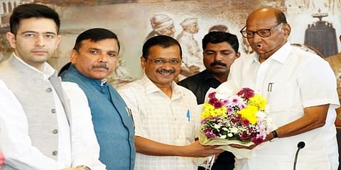 ಶರದ್ ಪವಾರ್ ಭೇಟಿಯಾದ ಕೇಜ್ರಿವಾಲ್ ಮತ್ತಿತರರು
