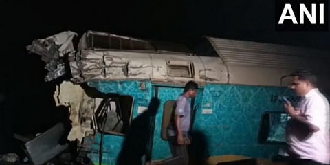 ಒಡಿಶಾದಲ್ಲಿ ಭೀಕರ ಅಪಘಾತ
