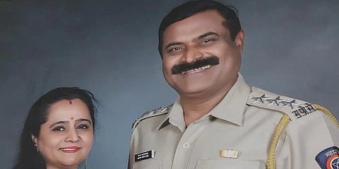 ಮೋನಿ ಗಾಯಕ್ವಾಡ್ - ಭರತ್ ಗಾಯಕ್ವಾಡ್