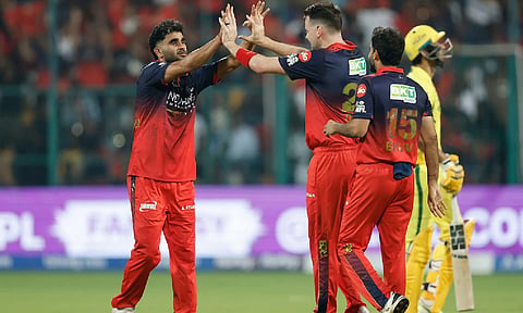 IPL 2026 | சி.எஸ்.கே.-வுக்கு எதிராக 250 ரன்கள்.. சாதனை படைத்த ஆர்.சி.பி அணி