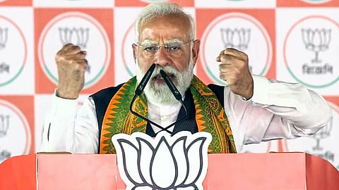 மேற்கு வங்காளத்தில் பீதியான சூழ்நிலை நிலவுகிறது - பிரதமர் மோடி குற்றச்சாட்டு