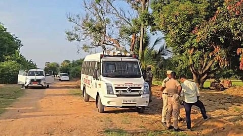 சுப நிகழ்ச்சிக்கு வந்த சிறுமி கூட்டு பாலியல் வன்கொடுமை - திருவண்ணாமலையில் கும்பல் வெறிச்செயல்