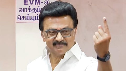 தேனாம்பேட்டையில் வாக்களித்தார் முதலமைச்சர் மு.க.ஸ்டாலின்