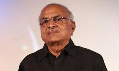 பிரபல தயாரிப்பாளர் ஆர்.பி. சௌத்ரி சாலை விபத்தில் உயிரிழப்பு!