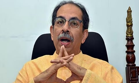 விஜய்யை ஆட்சி அமைக்க அழைக்காதது அரசியலமைப்புக்கு விரோதமானது- உத்தவ் சிவசேனா