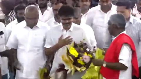 தவெகவுக்கு ஆதரவு: கம்யூனிஸ்டு தலைவர்களுக்கு நேரில் சென்று நன்றி கூறிய விஜய்
