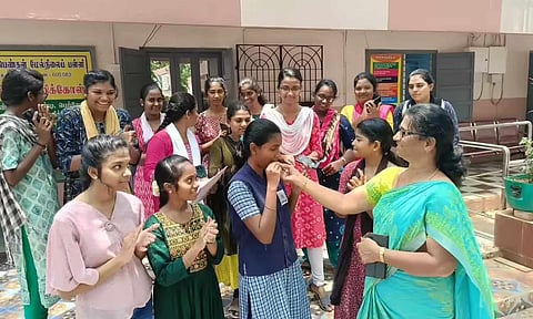 12-ஆம் வகுப்பு பொதுத்தேர்வு முடிவுகள்: வெற்றி பெற்ற மாணவர்களுக்கு முன்னாள் முதலமைச்சர் மு.க.ஸ்டாலின் வாழ்த்து!