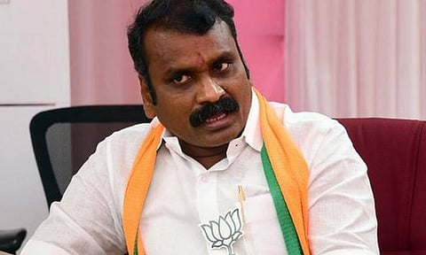 எங்களுக்கு எந்த ரோலும் இல்லை; தேவையில்லாமல் எங்களுடைய கட்சியை இழுப்பது சரியில்லை- எல்.முருகன்
