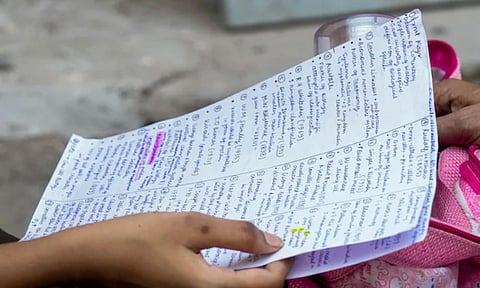 தேர்வுக்கு முன்பே கசிந்த 135 நீட் தேர்வு வினாக்கள்.. ராஜஸ்தானில் சிக்கிய மாதிரி வினாத்தாள்!