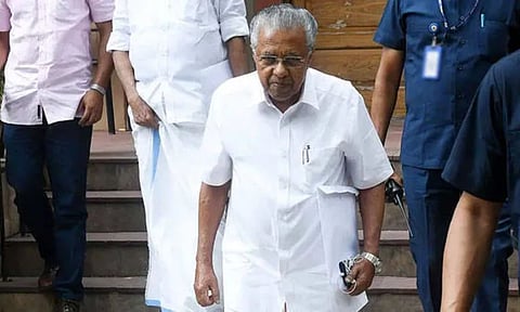 வாடகை வீட்டில் குடியேறிய கம்யூனிஸ்டு தலைவர் பினராயி விஜயன்!