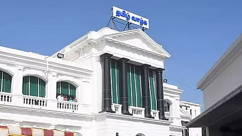 டாஸ்மாக் இயக்குனர் உள்ளிட்ட ஐஏஎஸ் அதிகாரிகள் மாற்றம்: தமிழக அரசு