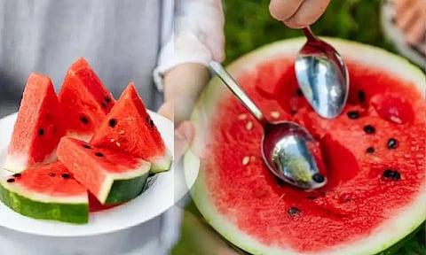 காலையில் வெட்டி வைத்த தர்பூசணி பழத்தை மாலையில் சாப்பிட்டதால் Food Poisoning - சிறுவன் பலி - மூவருக்கு தீவிர சிகிச்சை
