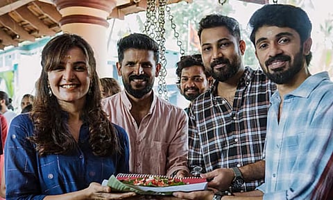 Happiloop: மஞ்சு வாரியாரின் புதிய படம் பூஜையுடன் தொடக்கம்!