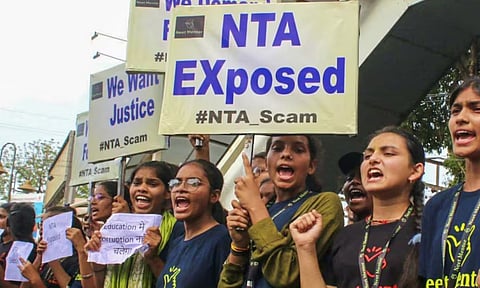 நீட் தேர்வுக்கு எதிரான திராவிடர் கழக ஆர்ப்பாட்டத்திற்கு திமுக ஆதரவு