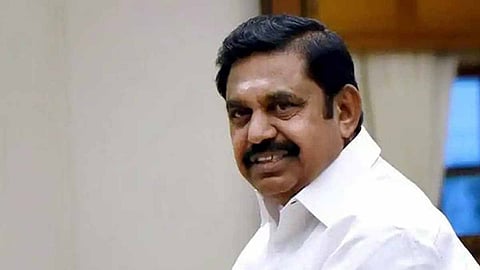 புதுக்கோட்டை தெற்கு, தென்காசி வடக்கு மாவட்ட செயலாளர்கள் நீக்கம்: எடப்பாடி பழனிசாமி