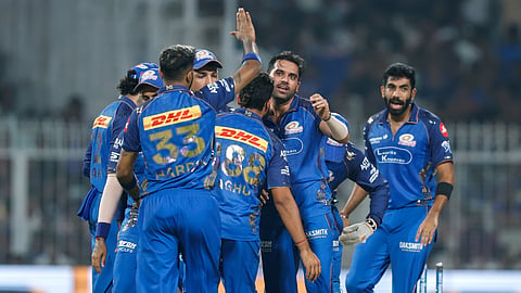 IPL 2026 | மூன்று போட்டிகளில் மூன்று வெவ்வேறு கேப்டன்கள்... ஐ.பி.எல். வரலாற்றில் 2-ஆவது அணியாக இடம்பிடித்த மும்பை இந்தியன்ஸ்