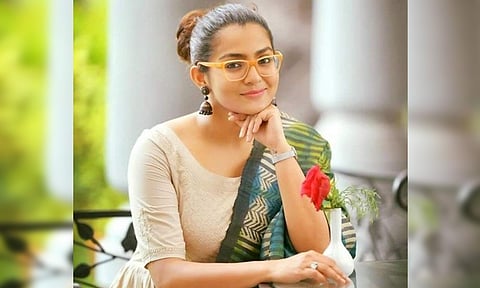 சினிமாவில் நடிகைகள் ஓரங்கட்டப்படுகிறார்கள்- நடிகை பார்வதி வேதனை