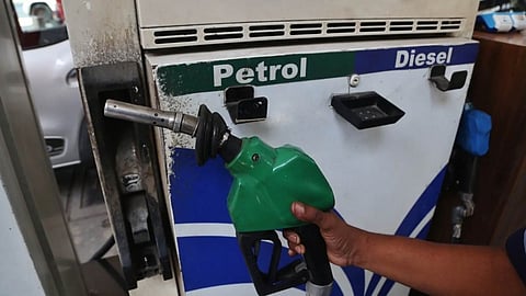 நாடு முழுவதும் பெட்ரோல், டீசல் விலை இன்றும் உயர்வு