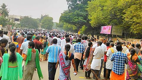 கிரிவலம் செல்லும் பக்தர்களின் கவனத்திற்கு...
