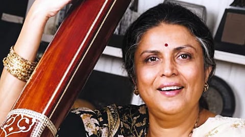பிரபல பாடகி சுமன் கல்யாண்பூர் உயிரிழப்பு