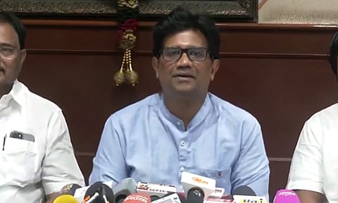 ஆட்சி, அதிகாரம் கையில் இருக்கும்போதும் தி.மு.க தானா..?- முதலமைச்சர் விஜய்க்கு எழிலன் கேள்வி