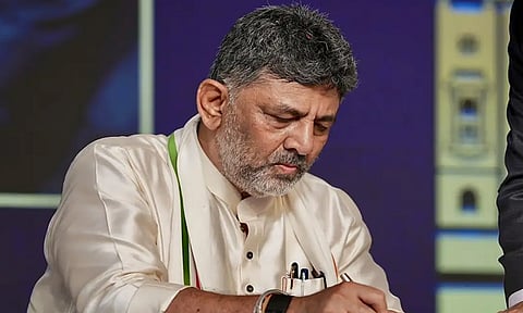 மாணவர்களுக்கு கட்டணமில்லா பேருந்து- முதல் அமைச்சரவைக் கூட்டத்தில் முக்கிய முடிவு
