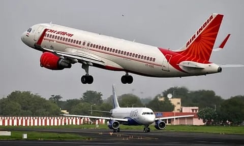 நெருக்கடியை சமாளிக்க எண்ணெய் நிறுவனங்களுக்கு ரூ.10,000 கோடி நிதி - விமான பயணிகளுக்கு விடிவுகாலம் பிறக்குமா?