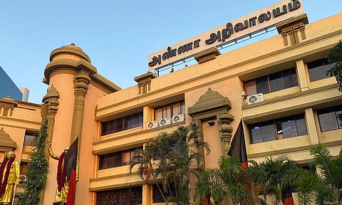 மின் வாரியத்தில் உயர் பதவி: சோஃபா மாடல் தவெக ஆட்சியின் பித்தலாட்டம்..!- திமுக