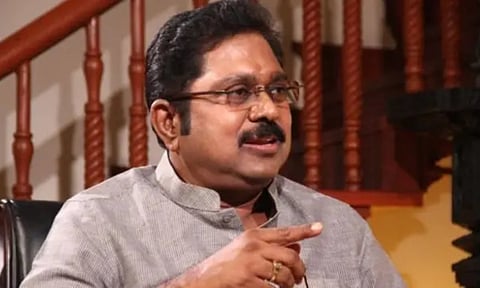 தொழில் வளத்தைப் பெருக்குவதில் ஆர்வம் காட்டாத தவெக அரசால் மாநிலத்தின் பொருளாதாரம் எப்படி உயரும்? - டிடிவி தினகரன்!